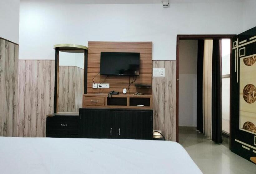 The Rai’s Palace   Hotel And Banquet