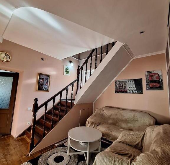 هاستل шах хостел халал