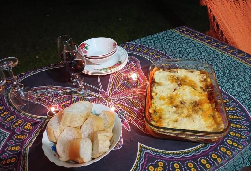 هاستل Hone Sweet Hone