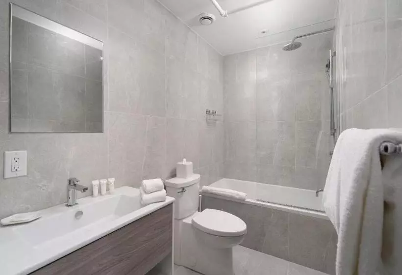 Bakan  Palais Des Congres, Convention Centre