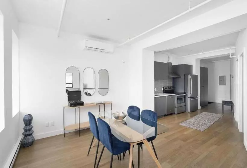 Bakan  Palais Des Congres, Convention Centre