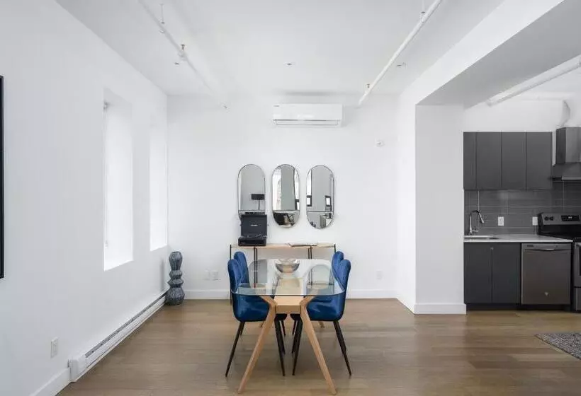 Bakan  Palais Des Congres, Convention Centre