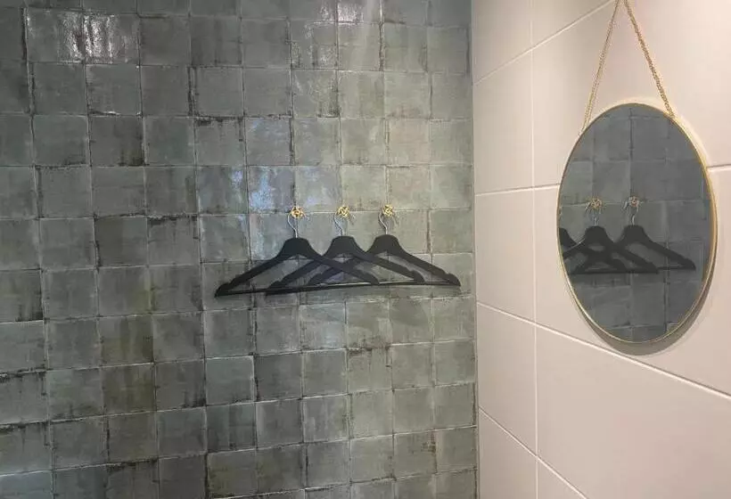 ベッドアンドブレックファースト Brour&bos