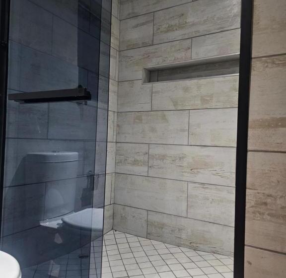 住宿加早餐  Yello Guest House Graskop