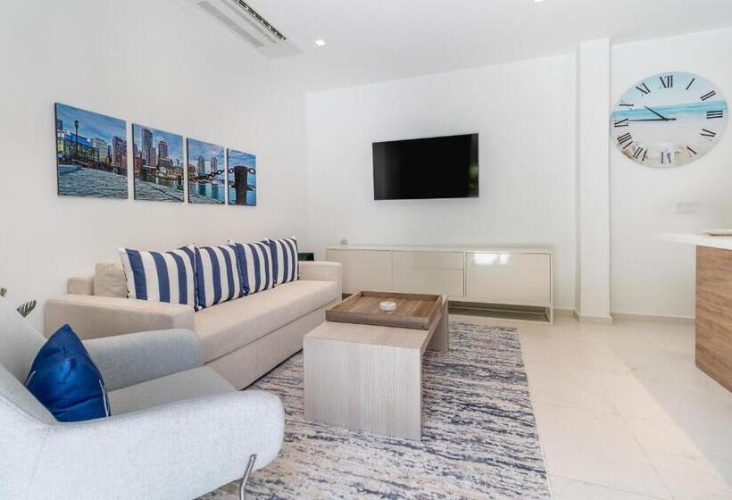 Bocobay Wariruri Condos