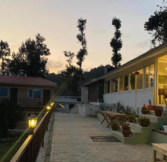 هتل Ananda Bilas Agro Resort