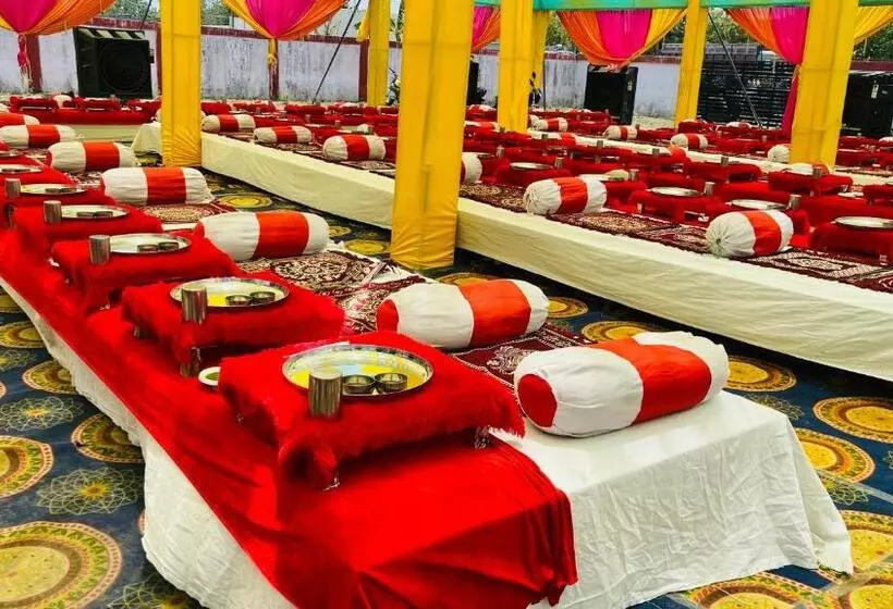 ホテル Bhagwati Palace