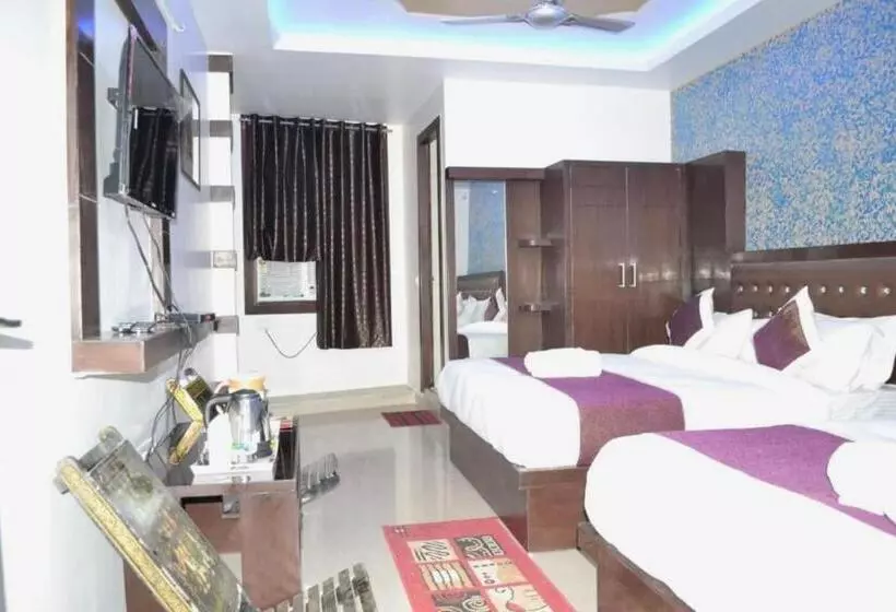Hotelli Dream Inn By Pbr