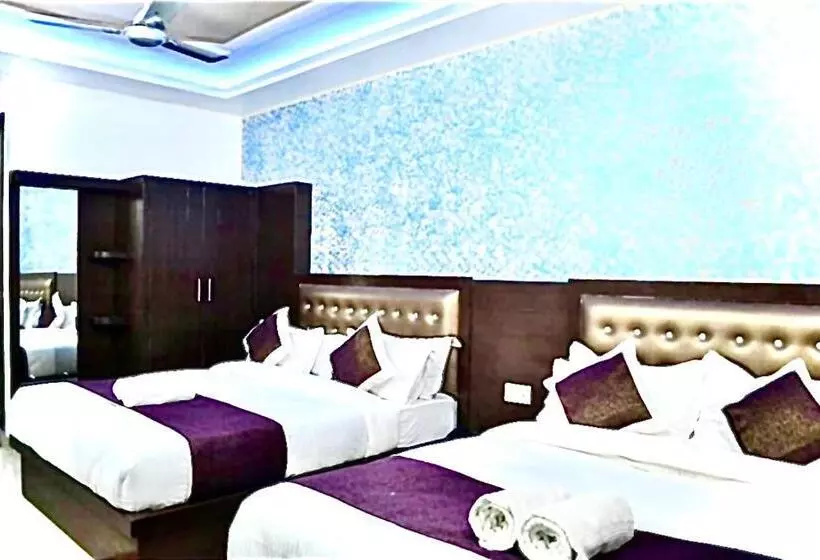Hotelli Dream Inn By Pbr