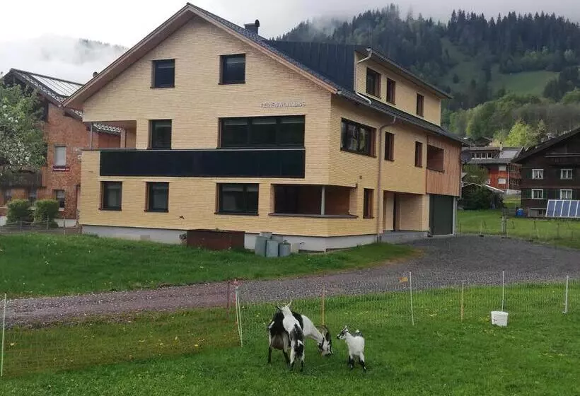 ホテル Haus Bianca
