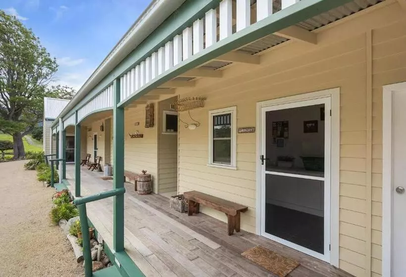 ホテル Henkley Cottage 3 Ezekiel