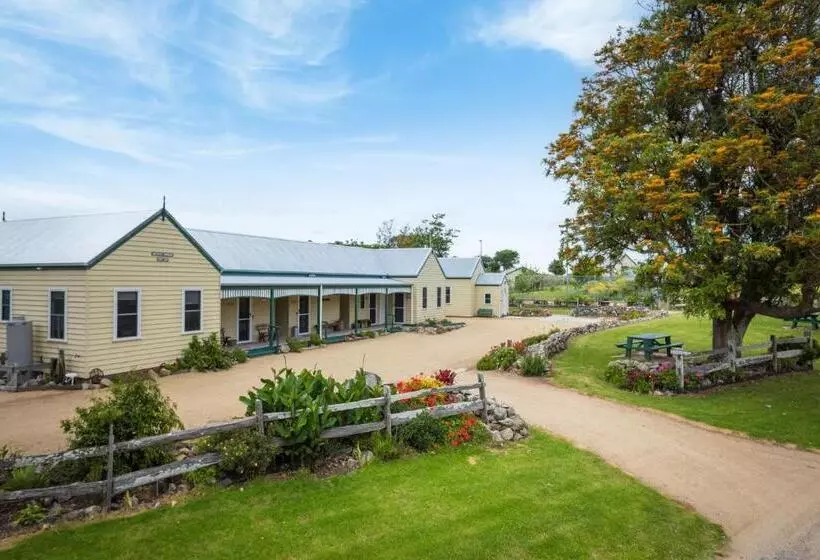 ホテル Henkley Cottage 3 Ezekiel