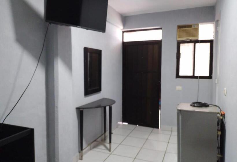 فندق María Inés