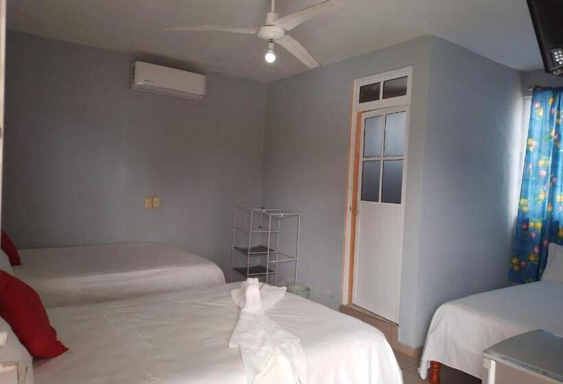 فندق María Inés