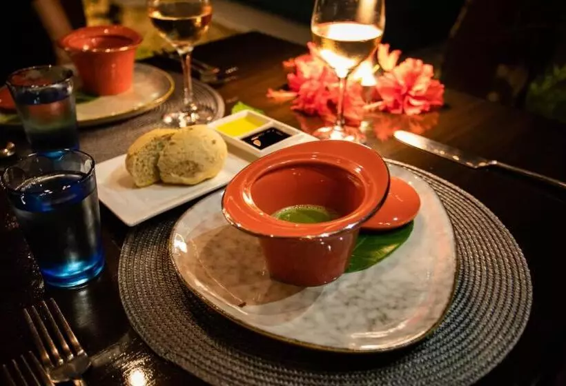 Hotelli The Tranquilo Lodge, Adult Only, All Meals Included