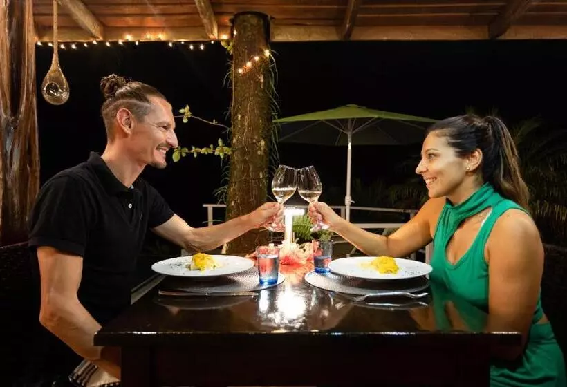 Hotelli The Tranquilo Lodge, Adult Only, All Meals Included