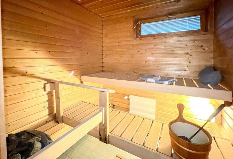 בית מלון כפרי Tilava Ja Viihtyisä Asunto, Helsinki; Paras Naapurusto