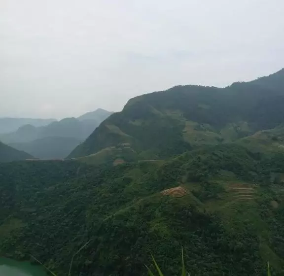 هتل Viet Hung Hostel Motorbikes