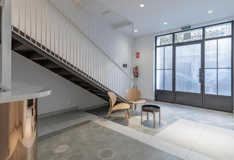 Marvellous Apt With A Large Private Terrace