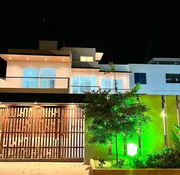 ペンション Azulrest Casa De Verano