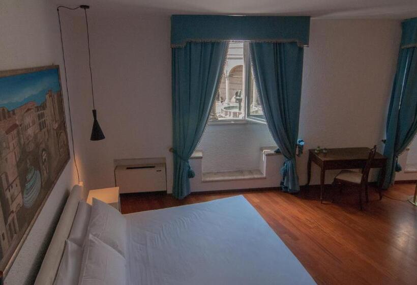 Pension (Hôtel basse catégorie) Umbrian Concierge   Duomo Accommodations