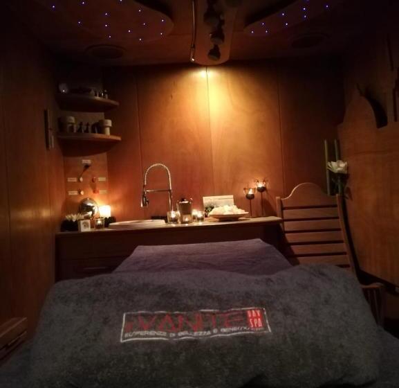 膳宿费 Yellow House Guest House