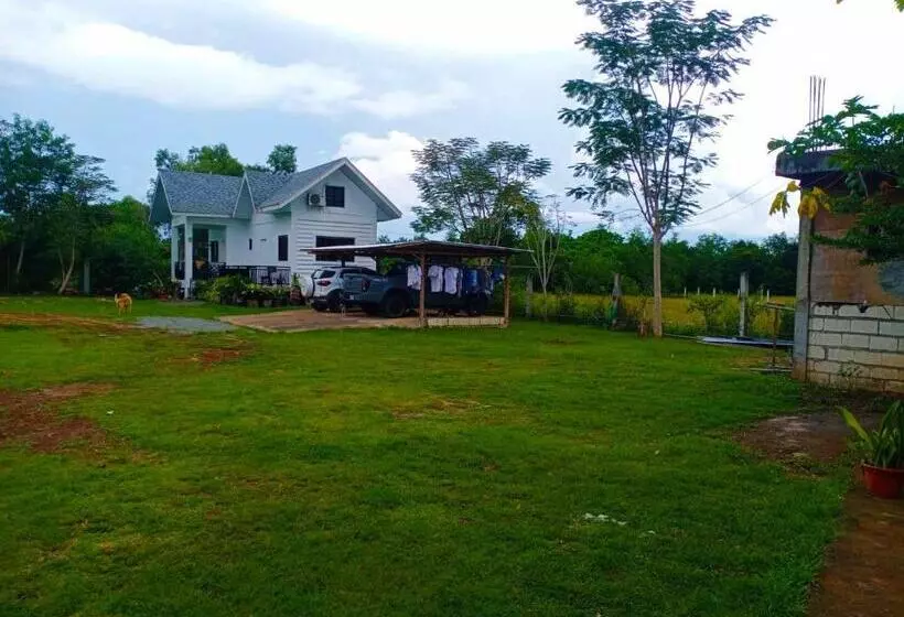 ペンション Yfs Guesthouse With Motorbike