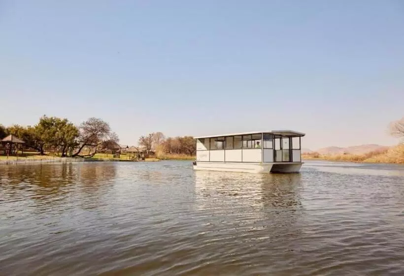 リゾートホテル Unit H011 Magalies Park Hartbeespoort