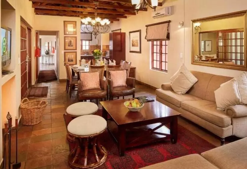 リゾートホテル Unit H011 Magalies Park Hartbeespoort