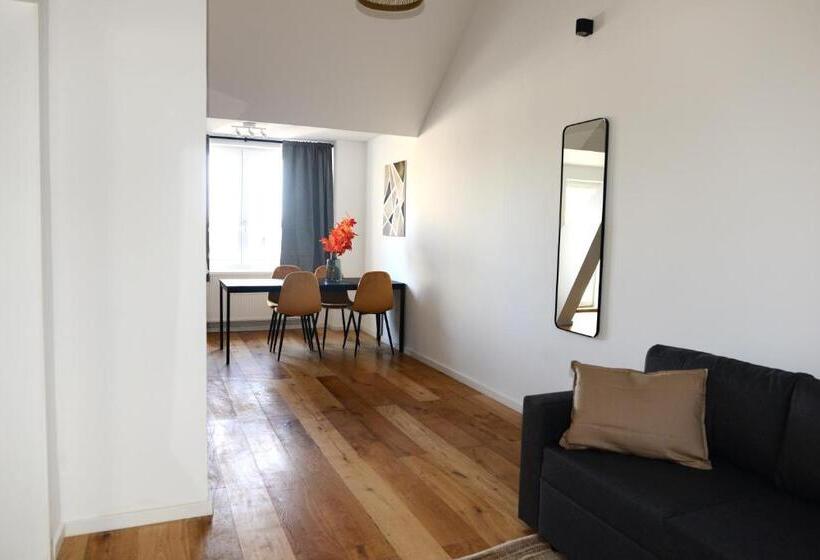 National City Apartments