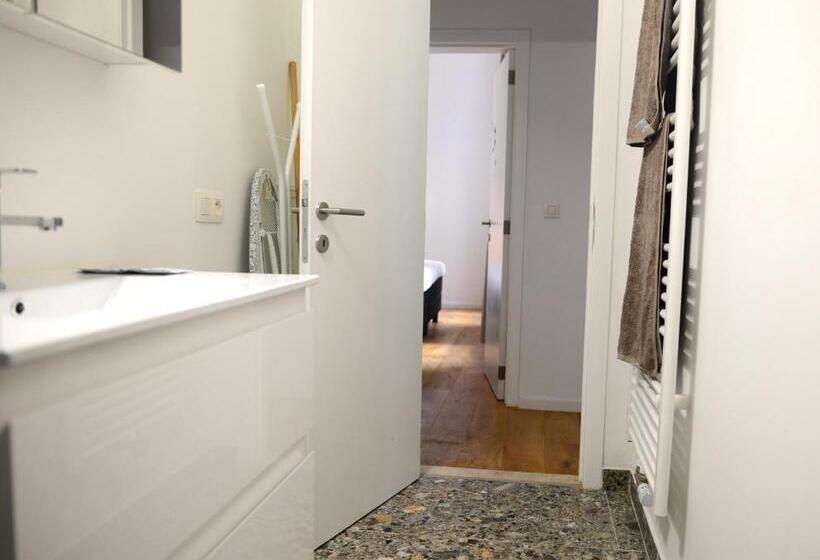 National City Apartments