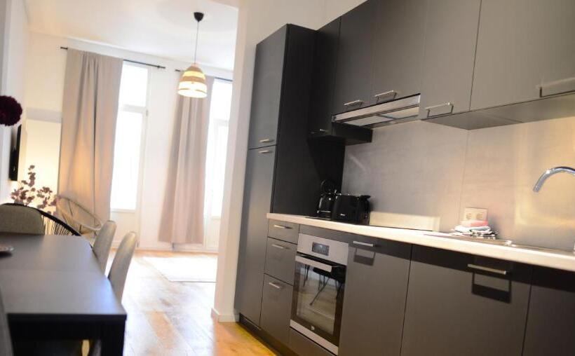 National City Apartments