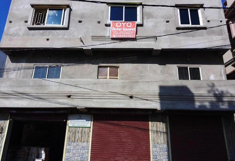 Flagship Hotel Ganpat