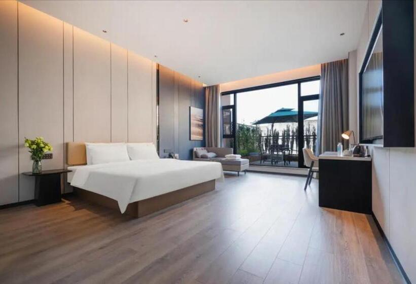 Hotel Chengdu Southwest Jiaotongda Shawan Subway Station Atour