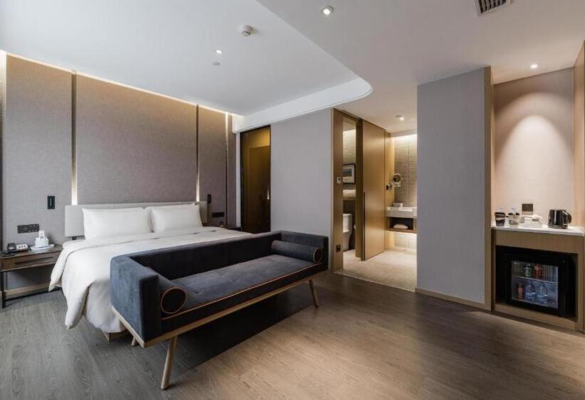 Atour Hotel Fuzhou Wusi Road Hot Spring Park