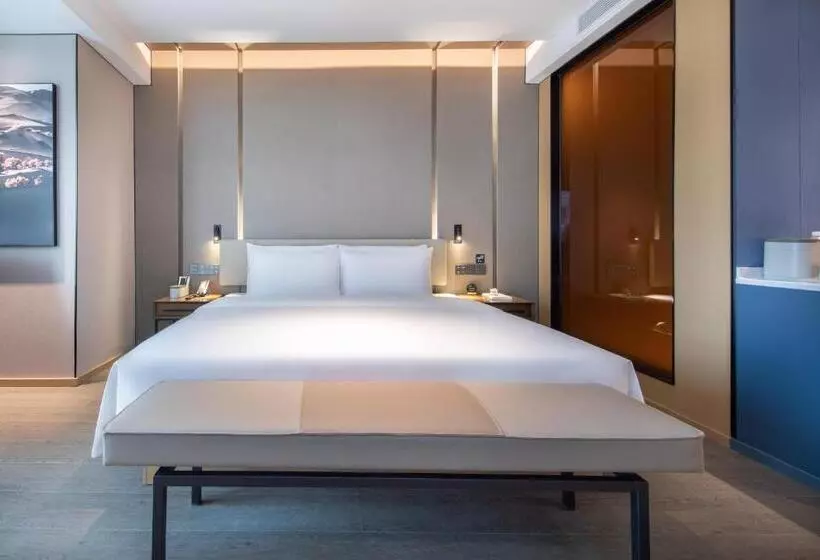 Atour Hotel Shenzhen Futian Xiangmi Lake