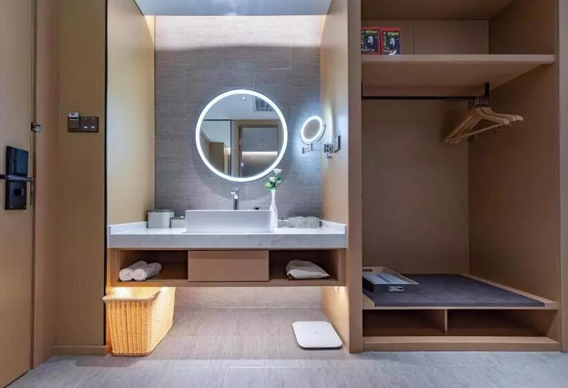 Atour Hotel Shenzhen Futian Xiangmi Lake