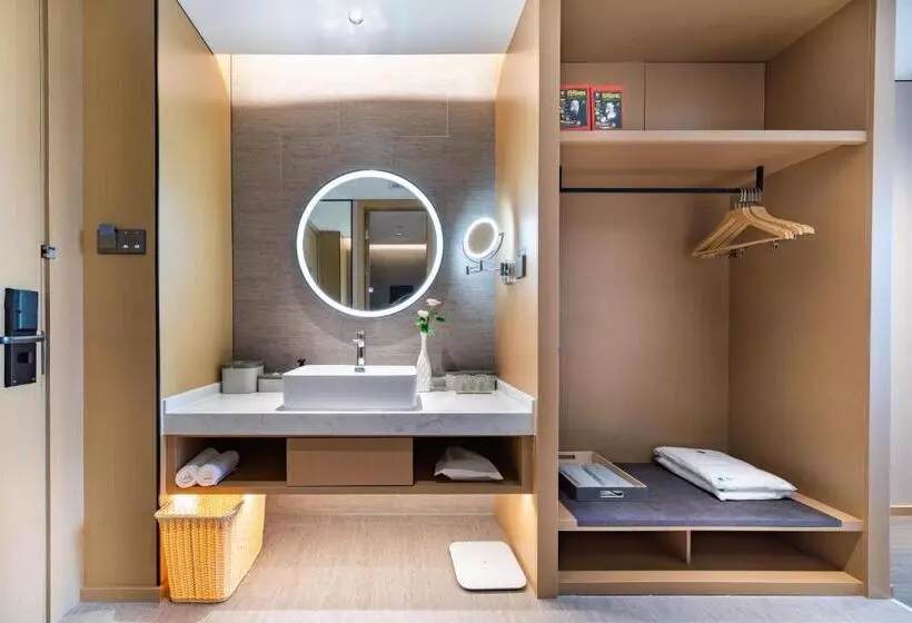 Atour Hotel Shenzhen Futian Xiangmi Lake