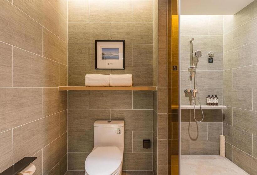 Atour Hotel Tianjin Binhai High Speed Railway Station