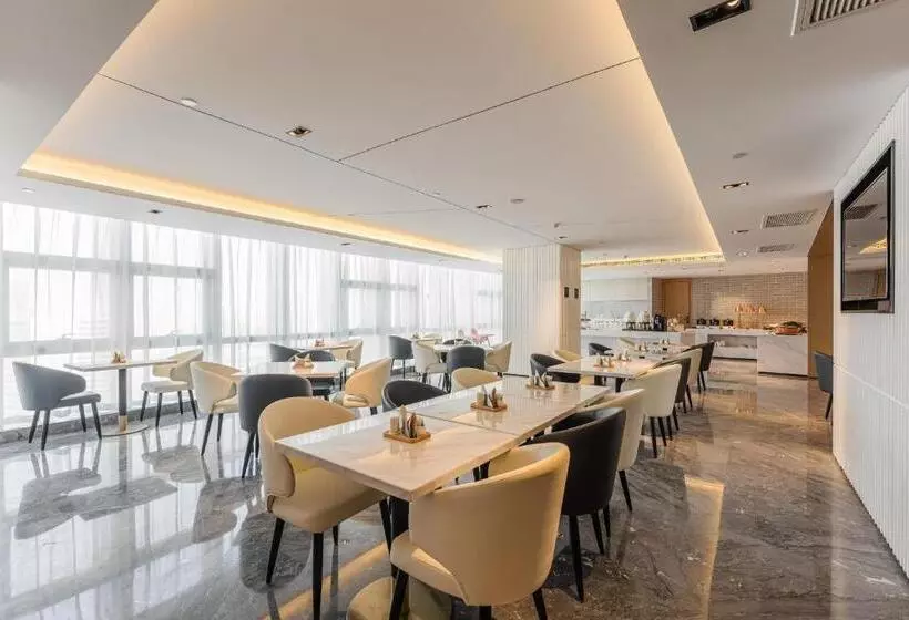 Atour Hotel Tianjin Binhai High Speed Railway Station
