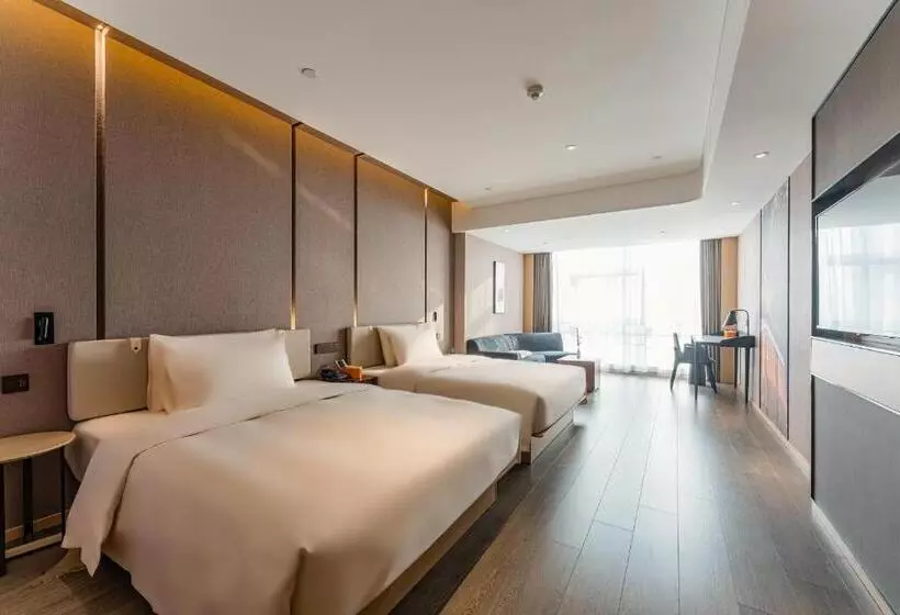 Atour Hotel Tianjin Binhai High Speed Railway Station