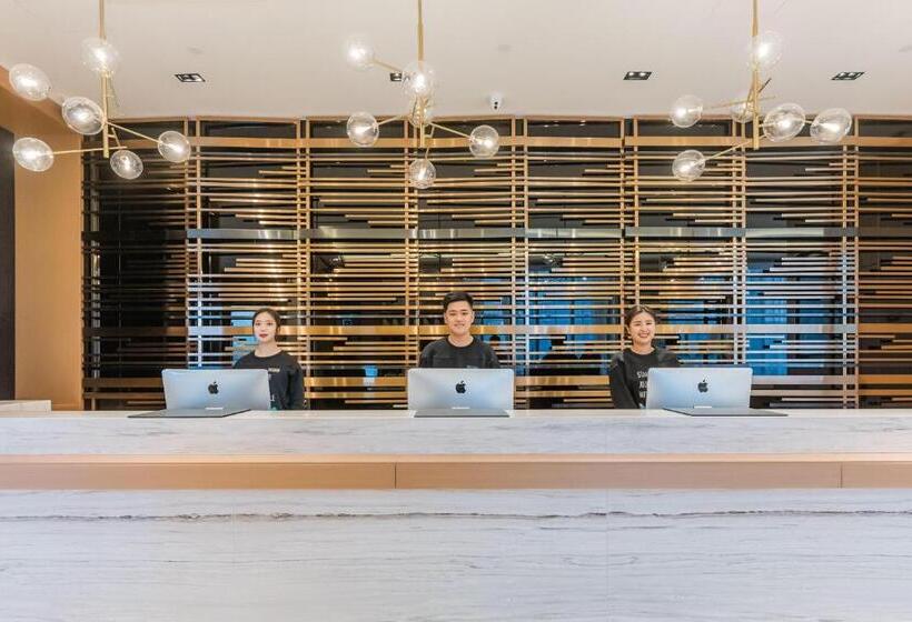 Atour Hotel Tianjin Binhai High Speed Railway Station