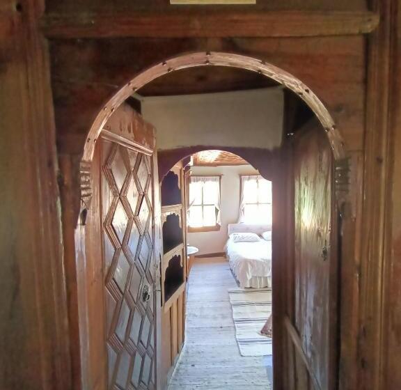 Bed and Breakfast Hacı şakirler Konağı