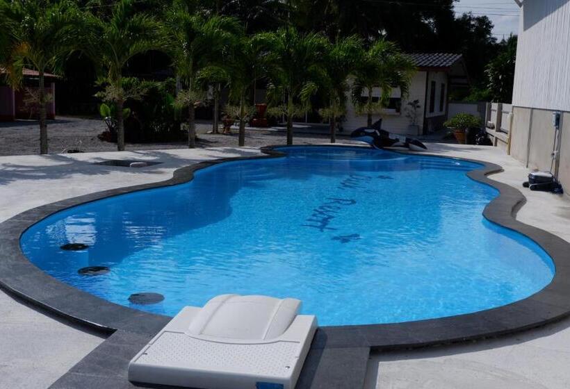 Hotel คลิ๊กรีสอร์ท