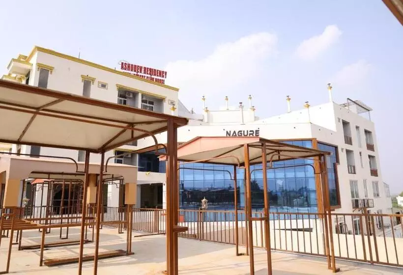 ホテル Ashodev Residency