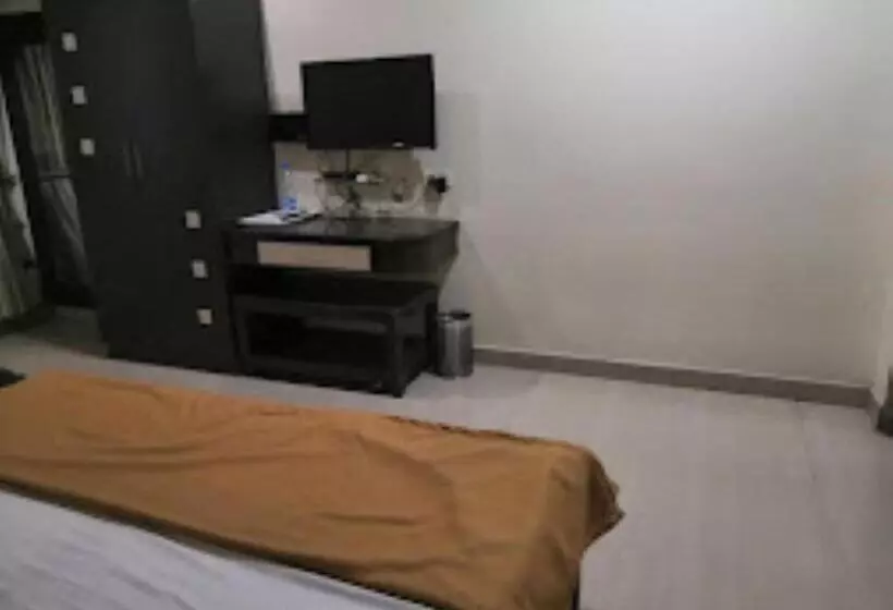 ホテル Balaji Grand Telangana