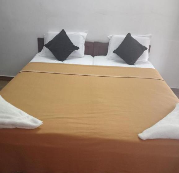 Hotel Beach Villas Pozhikkara