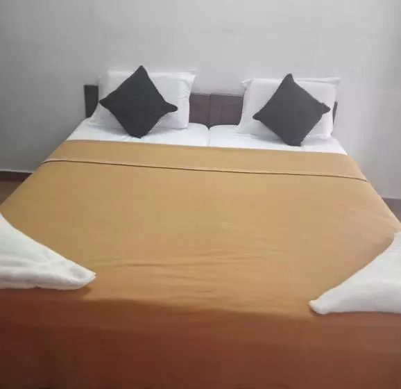 Hotelli Beach Villas Pozhikkara