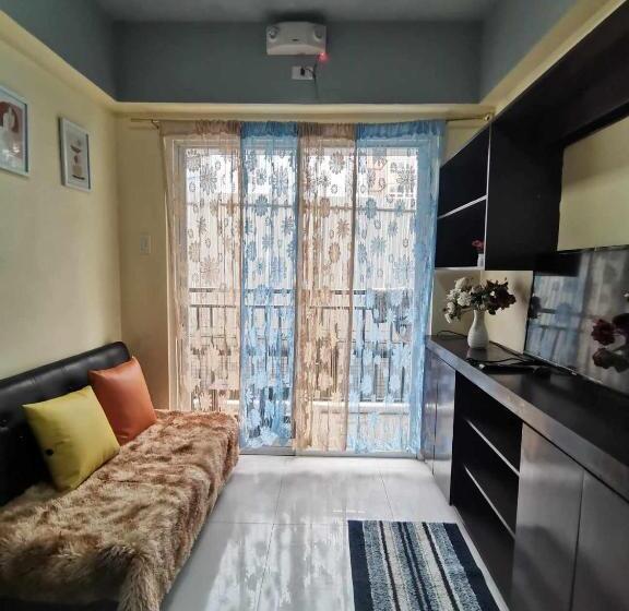 Hotel Burnham Hill Condominium