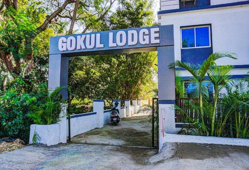 Fabhotel Gokul Lodge